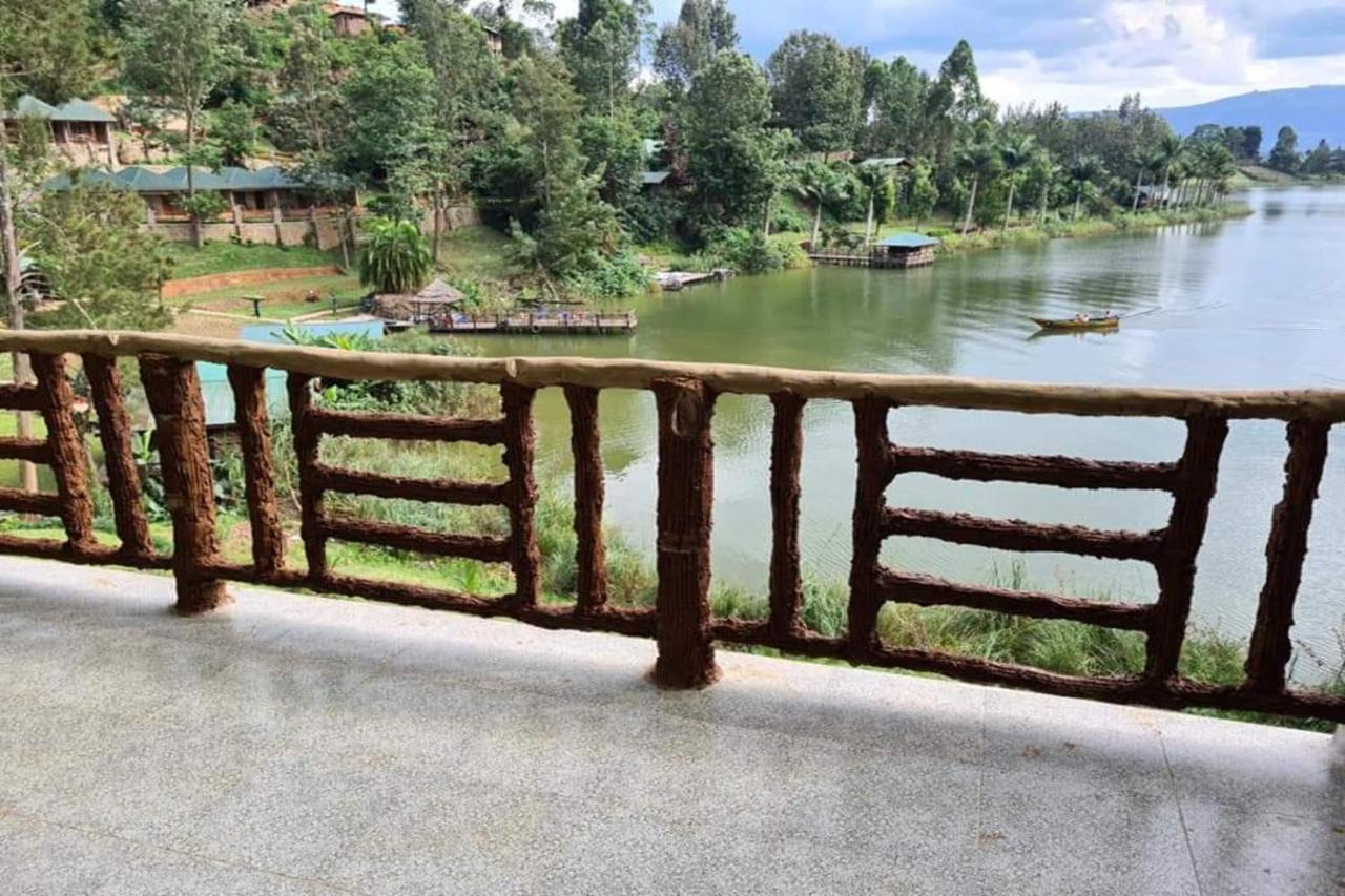 Bunyonyi Overland Resort Kabale エクステリア 写真