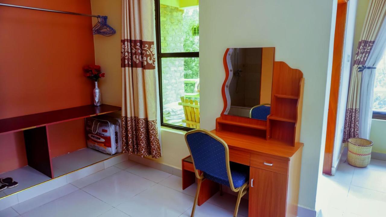 Bunyonyi Overland Resort Kabale エクステリア 写真